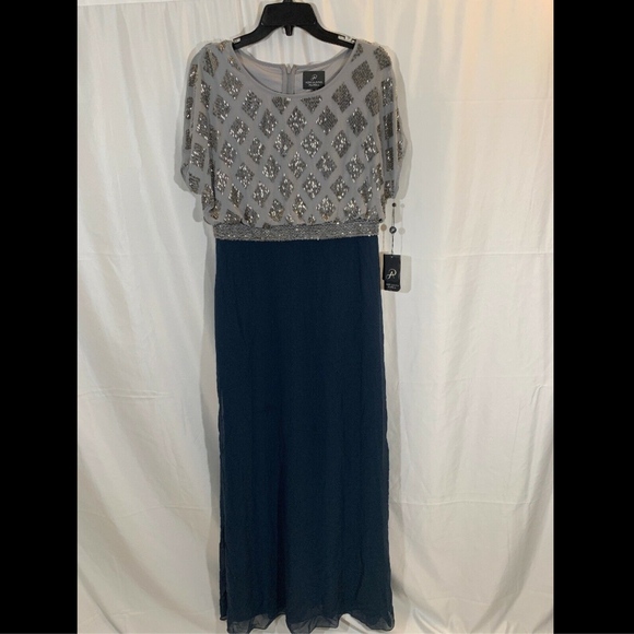 NWT Adrianna Papell Beaded Colorblock Blouson‎ Gown in Silver/Navy [SZ 10 ] - Picture 4 of 11